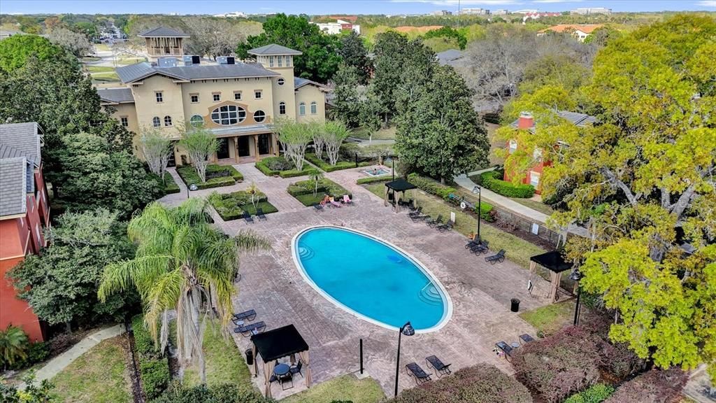 For Rent: $1,800 (2 beds, 2 baths, 1242 Square Feet)