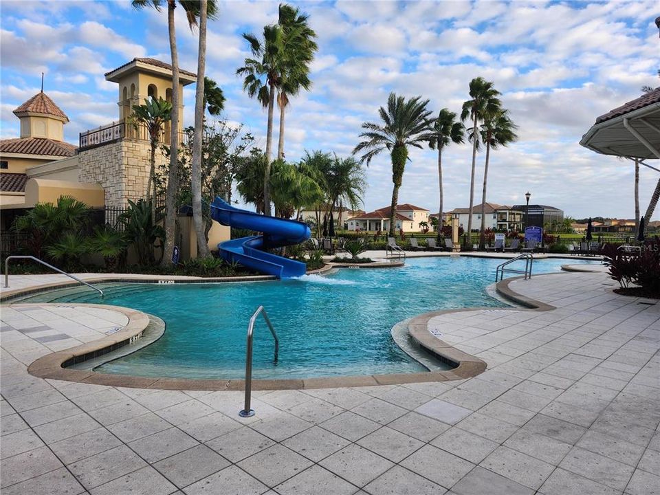 For Sale: $699,900 (5 beds, 3 baths, 4109 Square Feet)