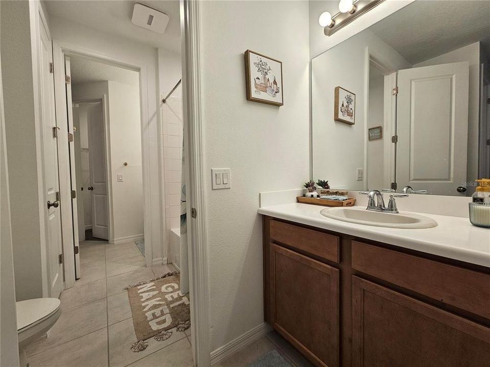 For Sale: $699,900 (5 beds, 3 baths, 4109 Square Feet)