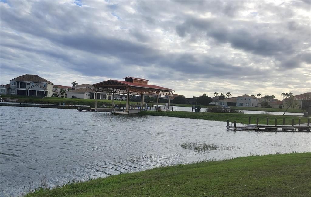 For Sale: $699,900 (5 beds, 3 baths, 4109 Square Feet)