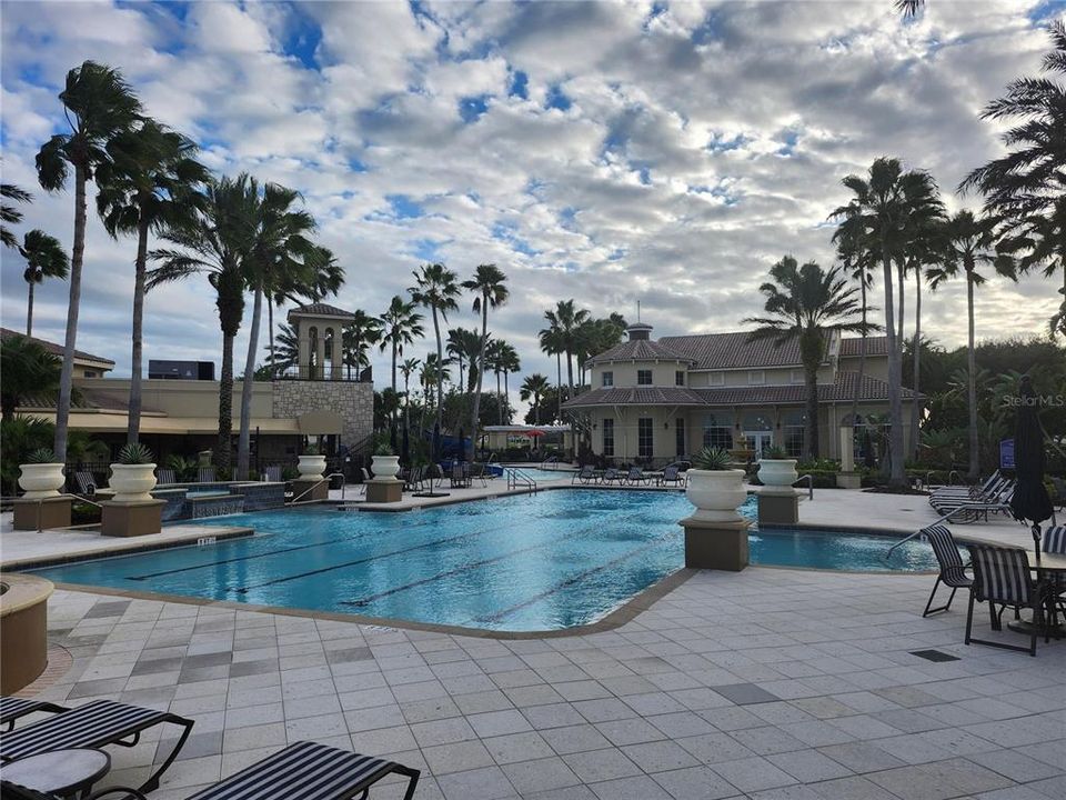 For Sale: $699,900 (5 beds, 3 baths, 4109 Square Feet)