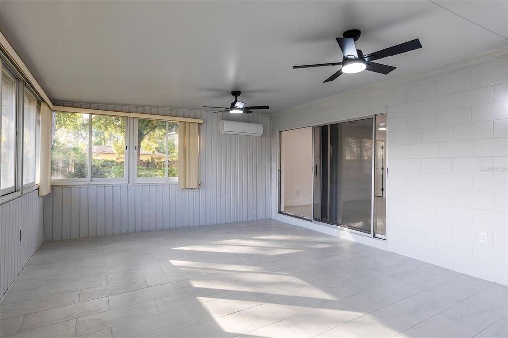 For Rent: $2,525 (3 beds, 2 baths, 1356 Square Feet)