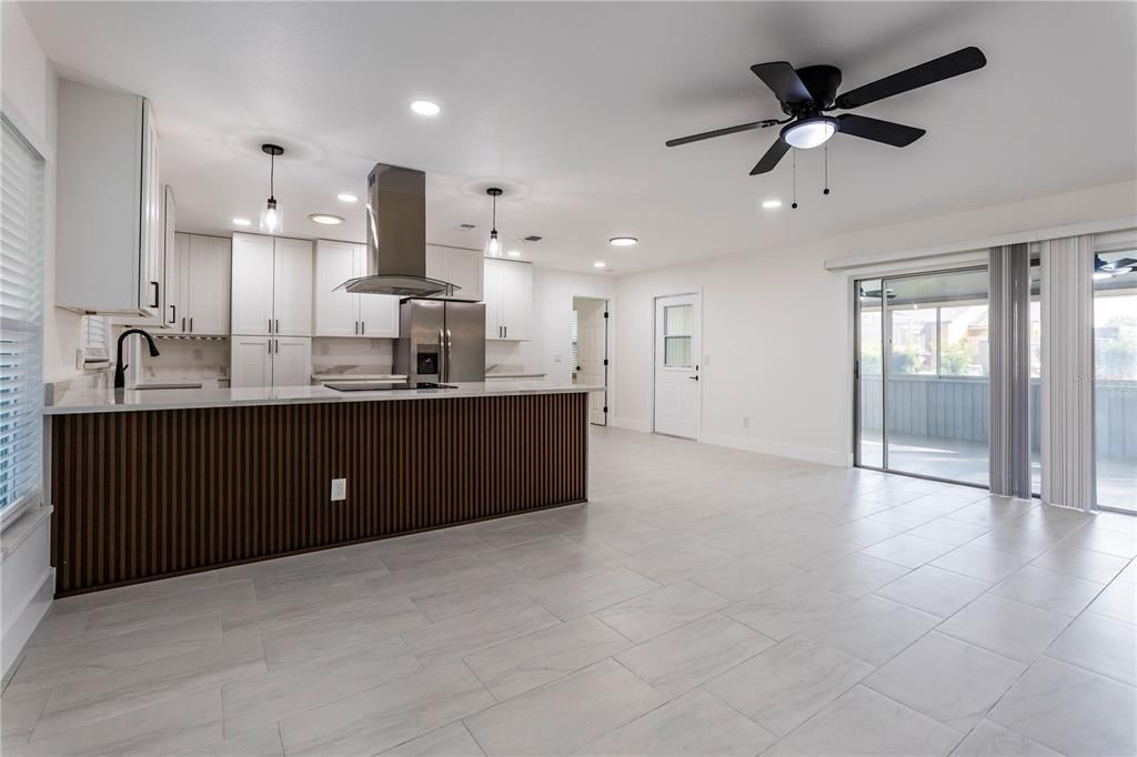 For Rent: $2,525 (3 beds, 2 baths, 1356 Square Feet)