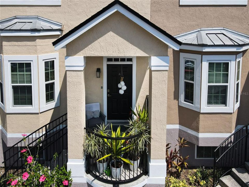 For Sale: $295,999 (2 beds, 2 baths, 1548 Square Feet)