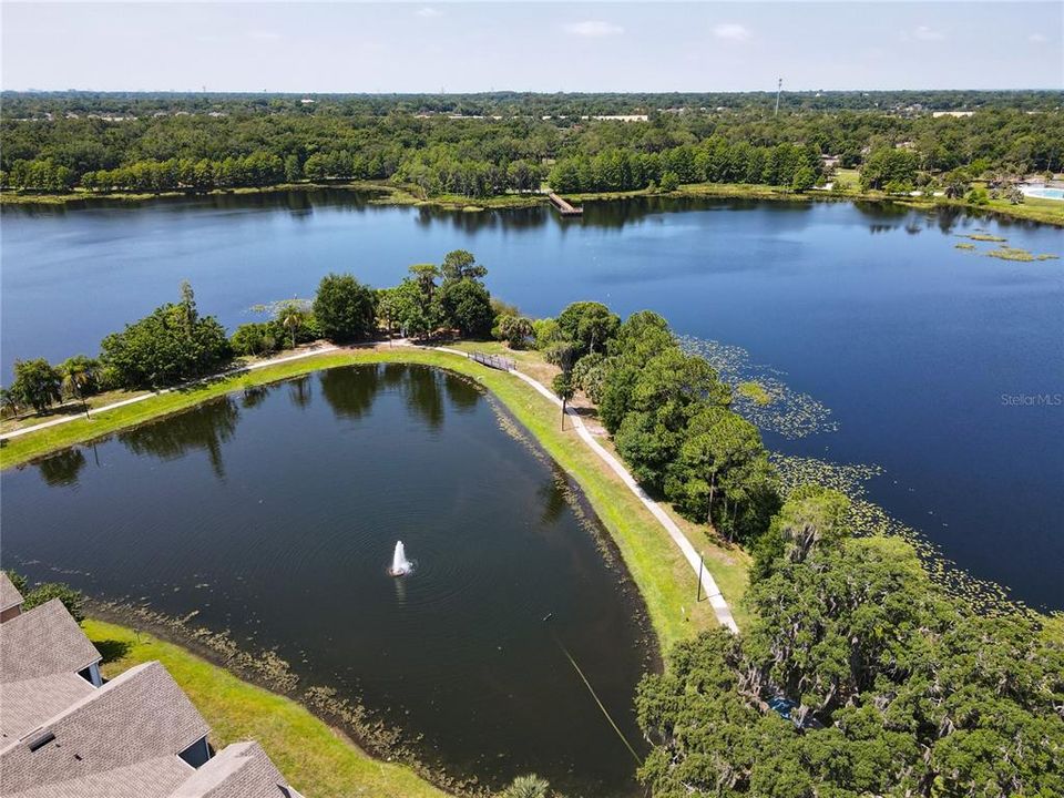 For Sale: $295,999 (2 beds, 2 baths, 1548 Square Feet)