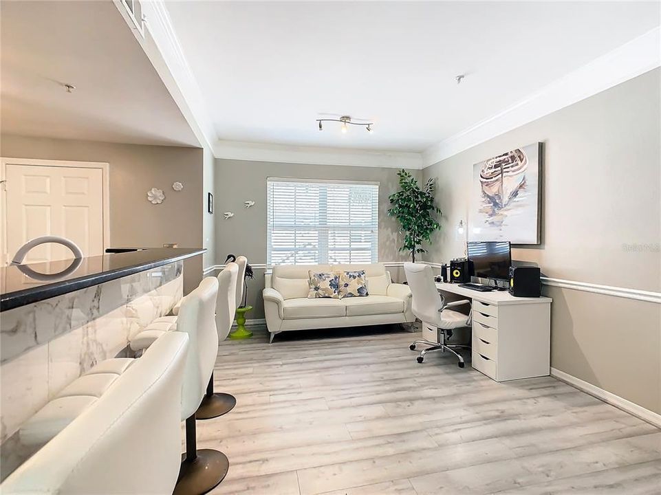 For Sale: $295,999 (2 beds, 2 baths, 1548 Square Feet)