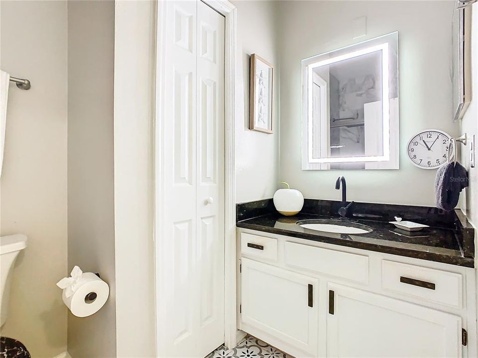 For Sale: $295,999 (2 beds, 2 baths, 1548 Square Feet)