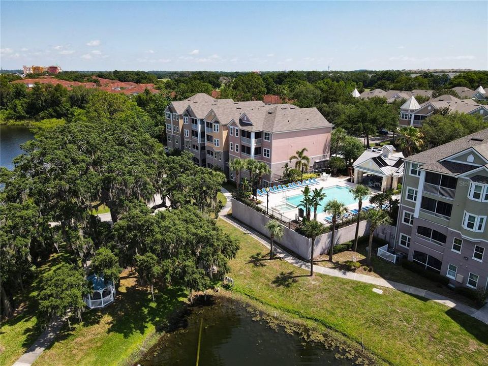 For Sale: $295,999 (2 beds, 2 baths, 1548 Square Feet)