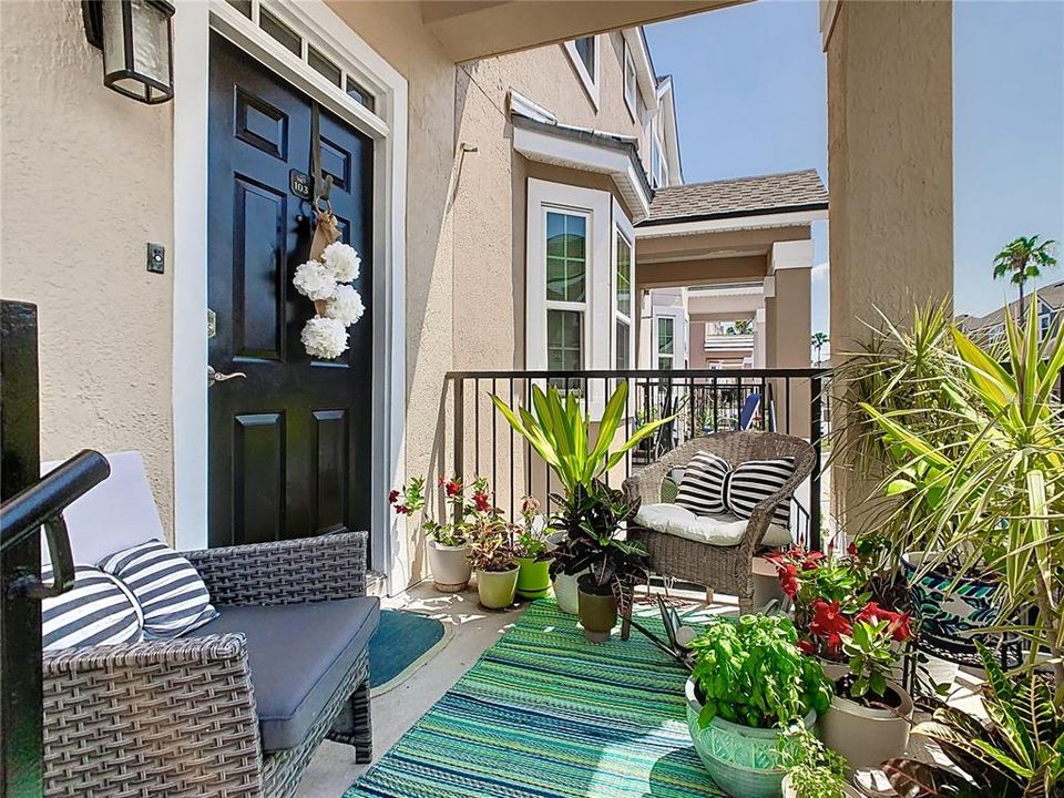 For Sale: $295,999 (2 beds, 2 baths, 1548 Square Feet)