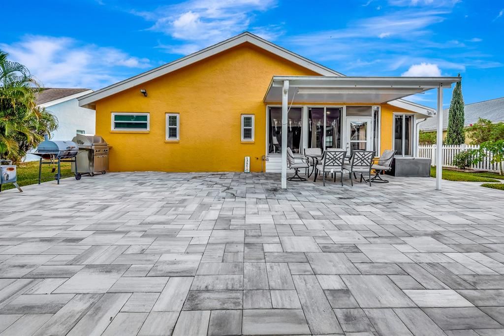 En Renta: $2,700 (3 camas, 2 baños, 1867 Pies cuadrados)