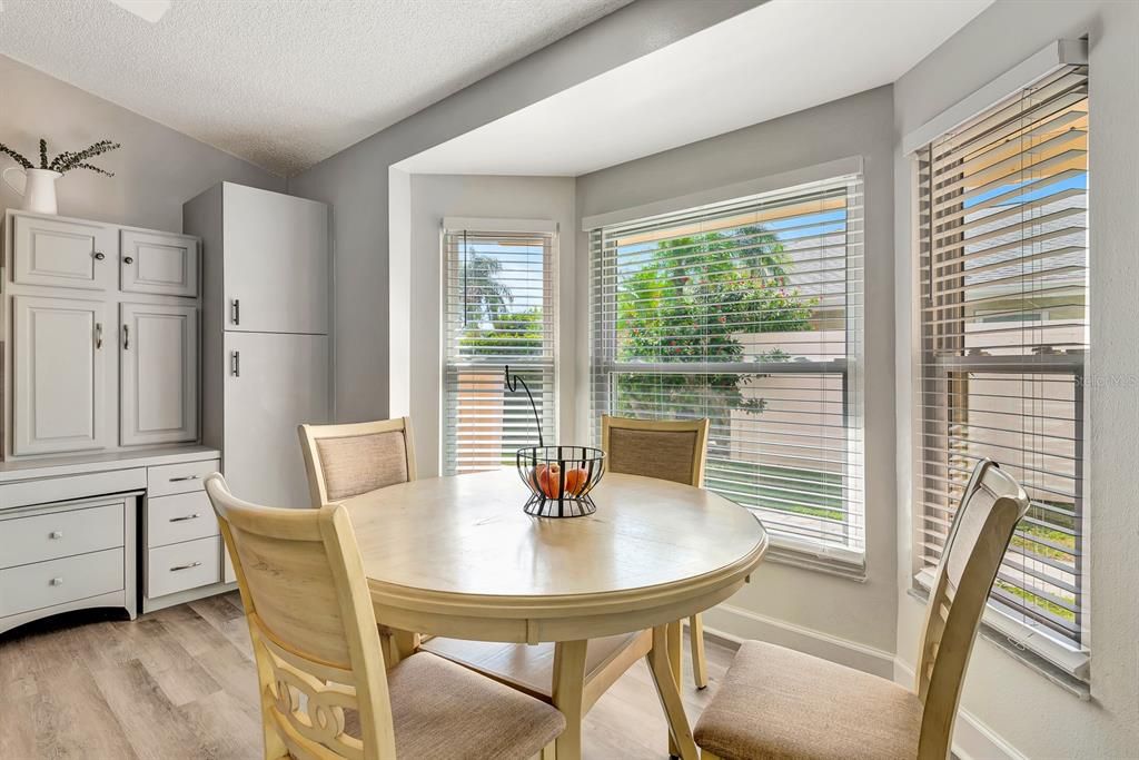 En Renta: $2,700 (3 camas, 2 baños, 1867 Pies cuadrados)