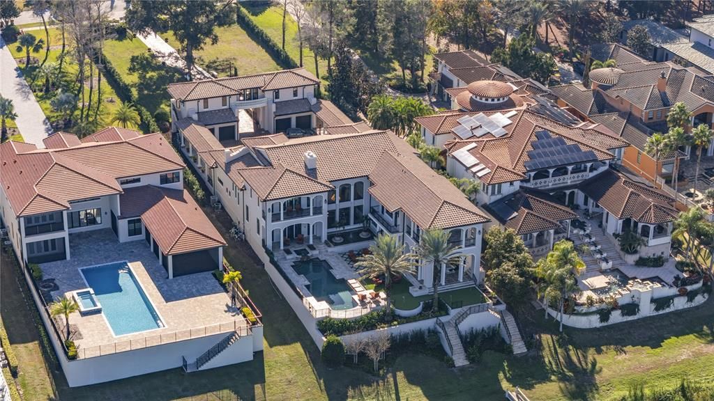 For Sale: $5,995,000 (6 beds, 6 baths, 10617 Square Feet)