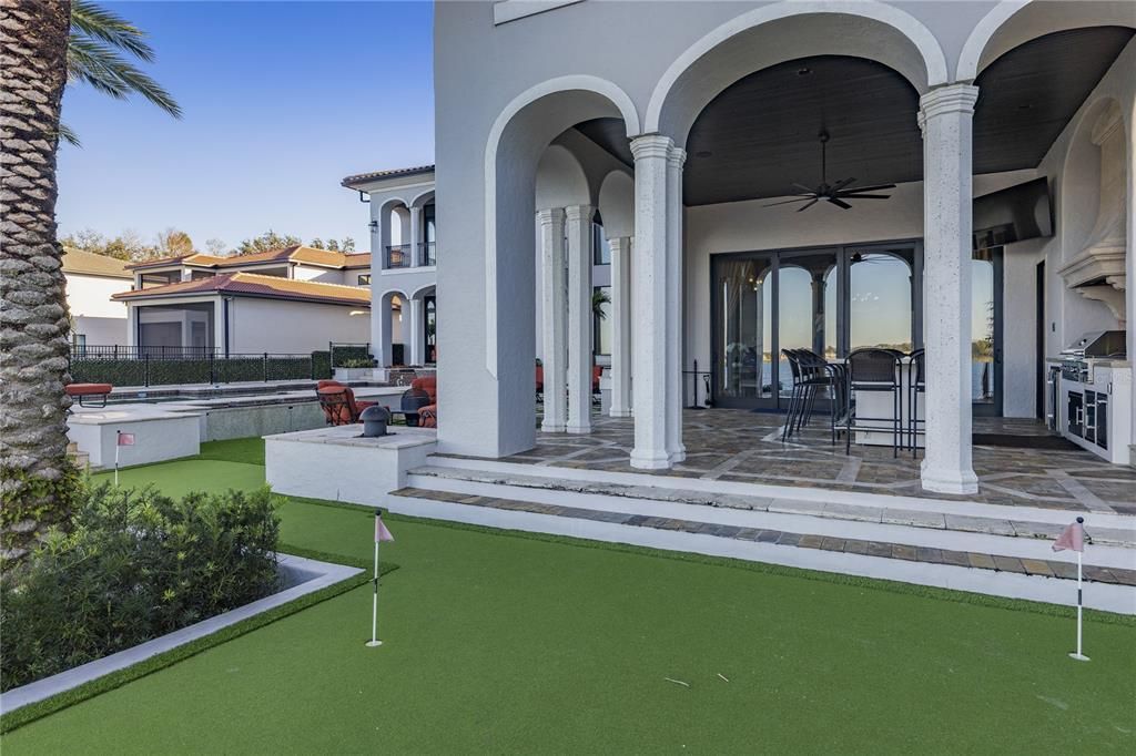 For Sale: $5,995,000 (6 beds, 6 baths, 10617 Square Feet)