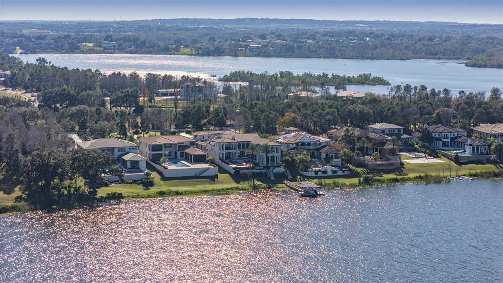 For Sale: $5,995,000 (6 beds, 6 baths, 10617 Square Feet)