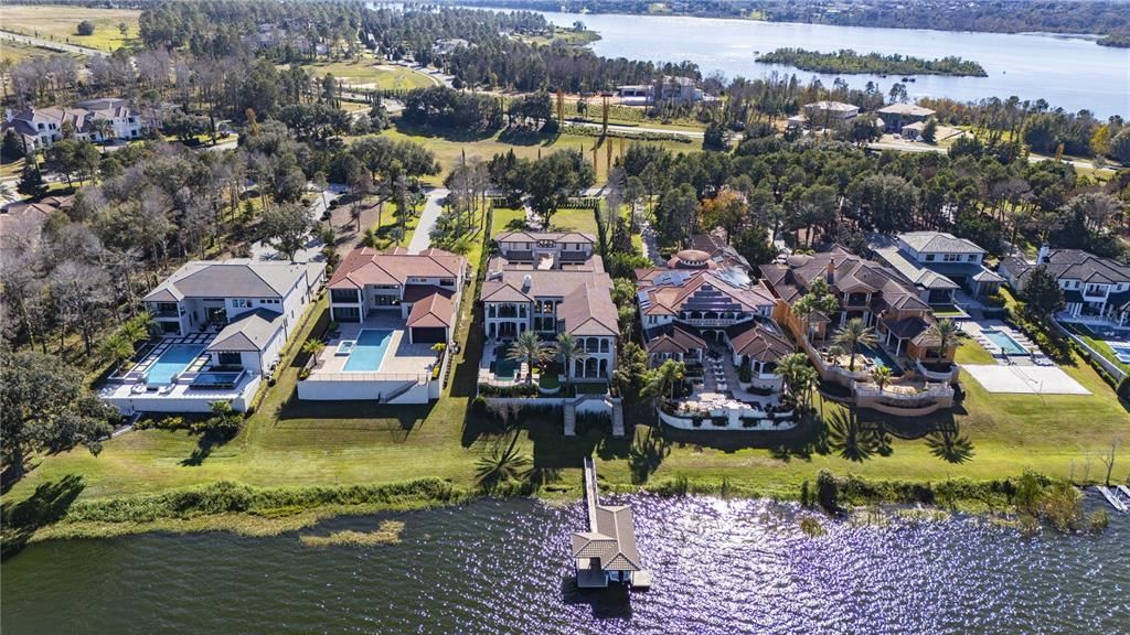 For Sale: $5,995,000 (6 beds, 6 baths, 10617 Square Feet)