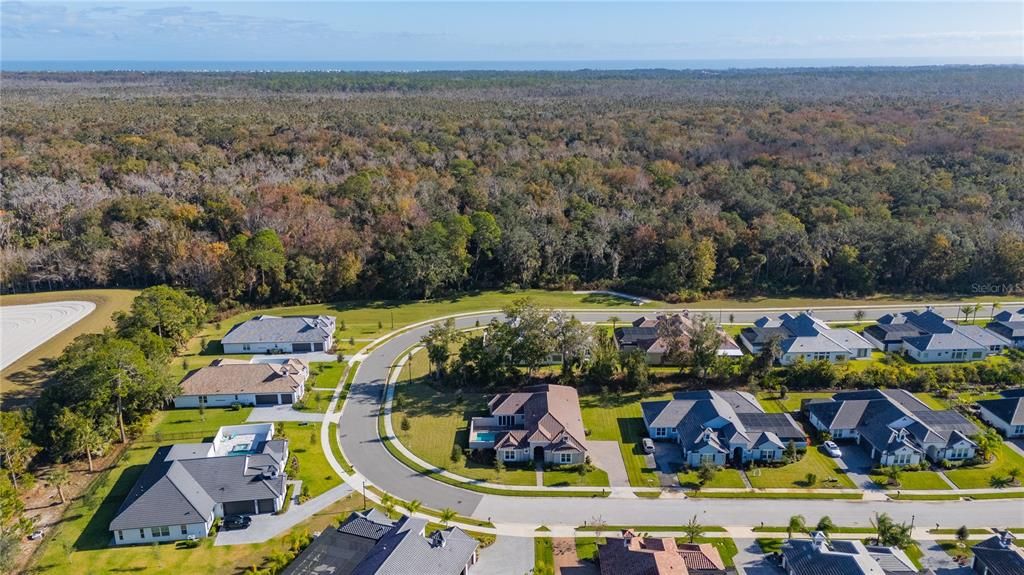 En Venta: $975,000 (4 camas, 3 baños, 2376 Pies cuadrados)