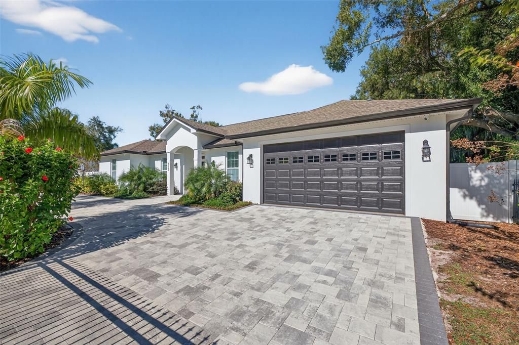 En Venta: $1,350,000 (4 camas, 2 baños, 2228 Pies cuadrados)