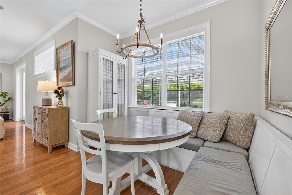 En Venta: $1,350,000 (4 camas, 2 baños, 2228 Pies cuadrados)