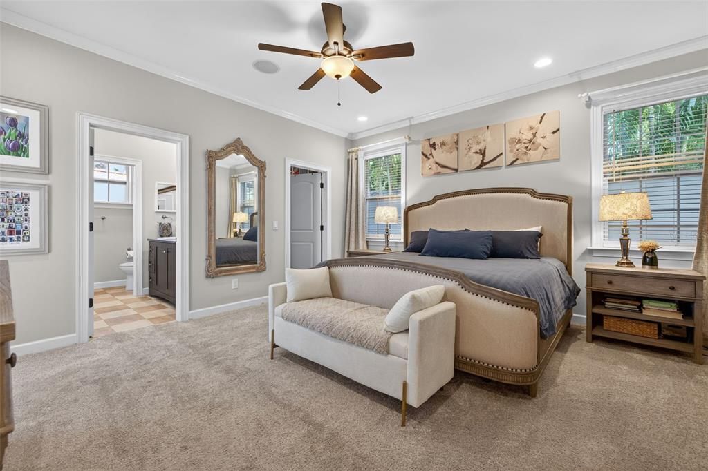 En Venta: $1,350,000 (4 camas, 2 baños, 2228 Pies cuadrados)