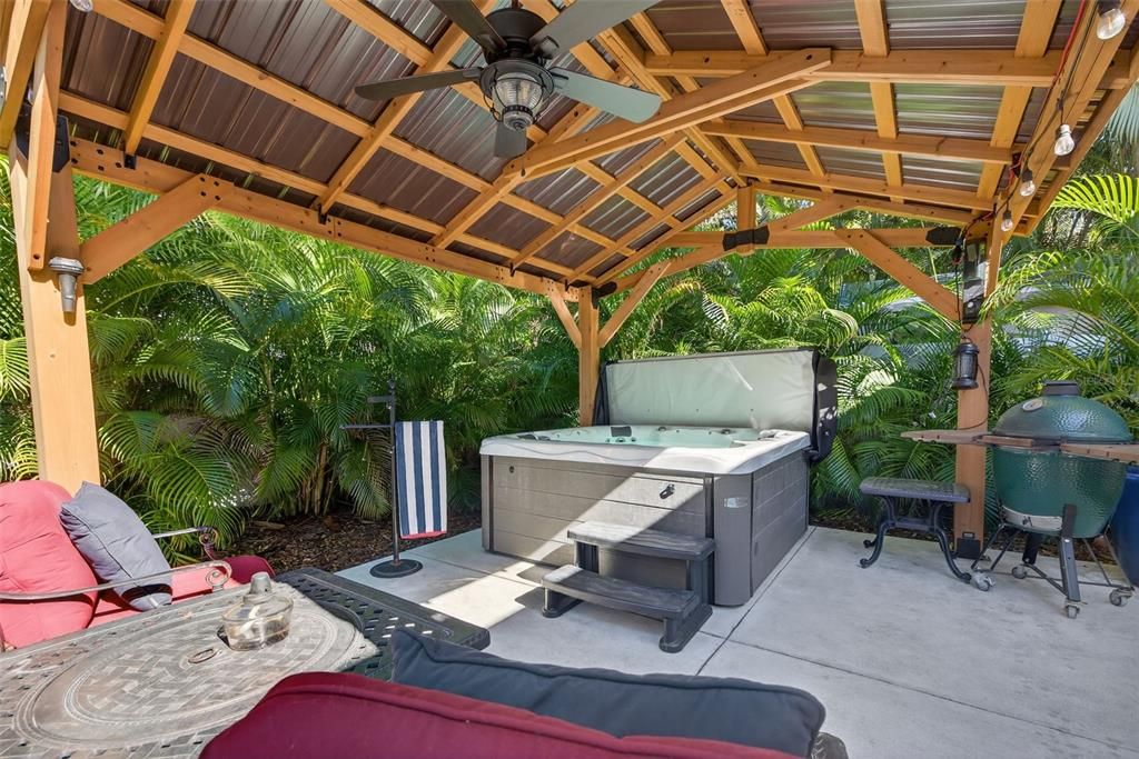 En Venta: $1,350,000 (4 camas, 2 baños, 2228 Pies cuadrados)