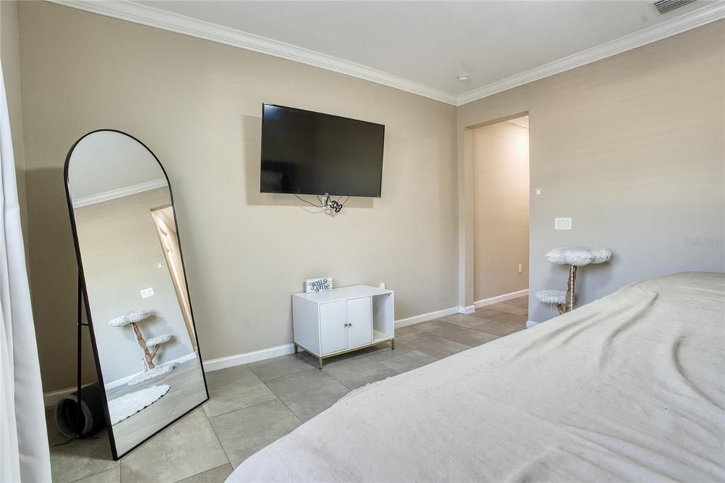 For Sale: $810,000 (3 beds, 2 baths, 2278 Square Feet)