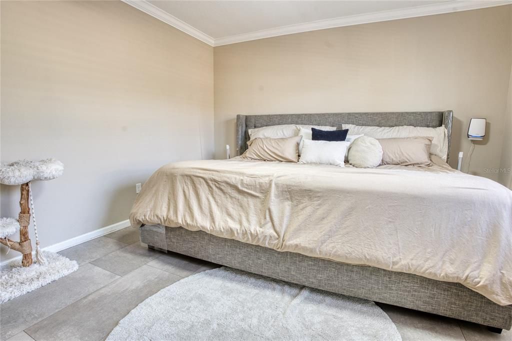 For Sale: $810,000 (3 beds, 2 baths, 2278 Square Feet)