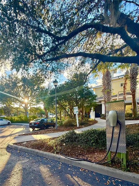 For Sale: $198,000 (2 beds, 2 baths, 1173 Square Feet)