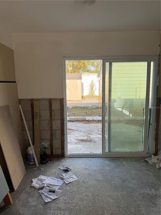 待售: $255,000 (3 贝兹, 2 浴室, 1000 平方英尺)