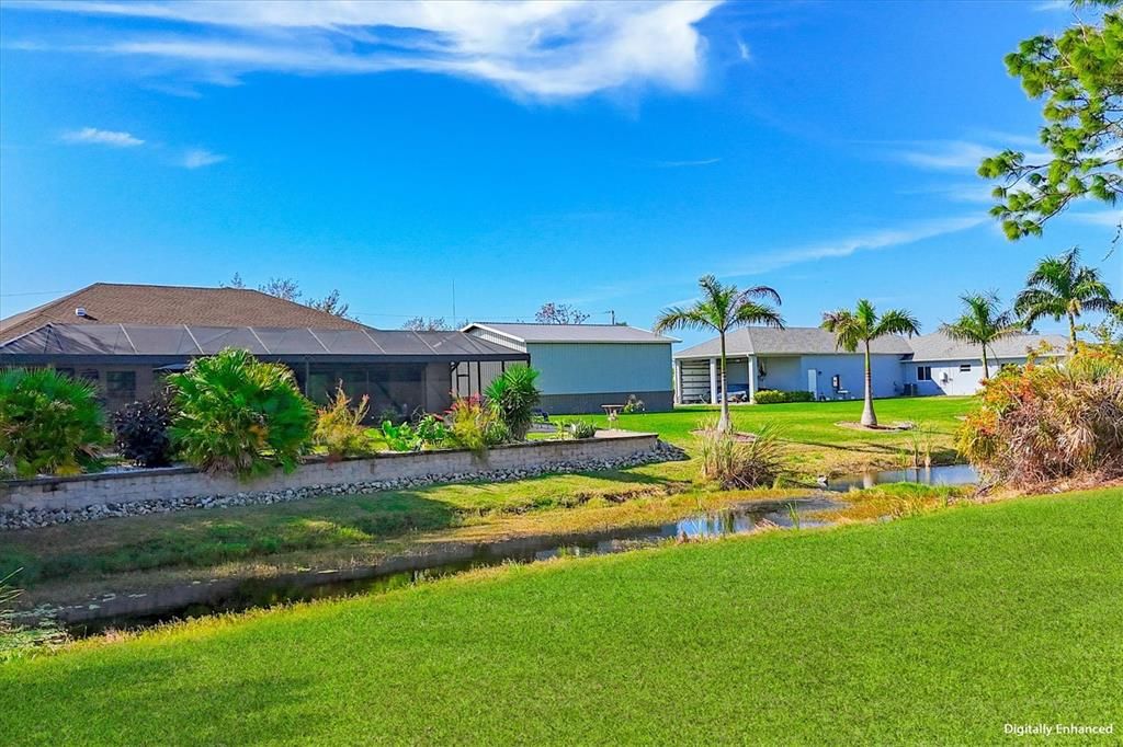 For Sale: $325,000 (3 beds, 2 baths, 1639 Square Feet)