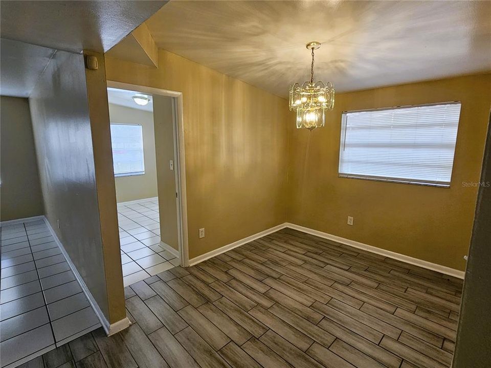 For Rent: $2,200 (3 beds, 2 baths, 1125 Square Feet)