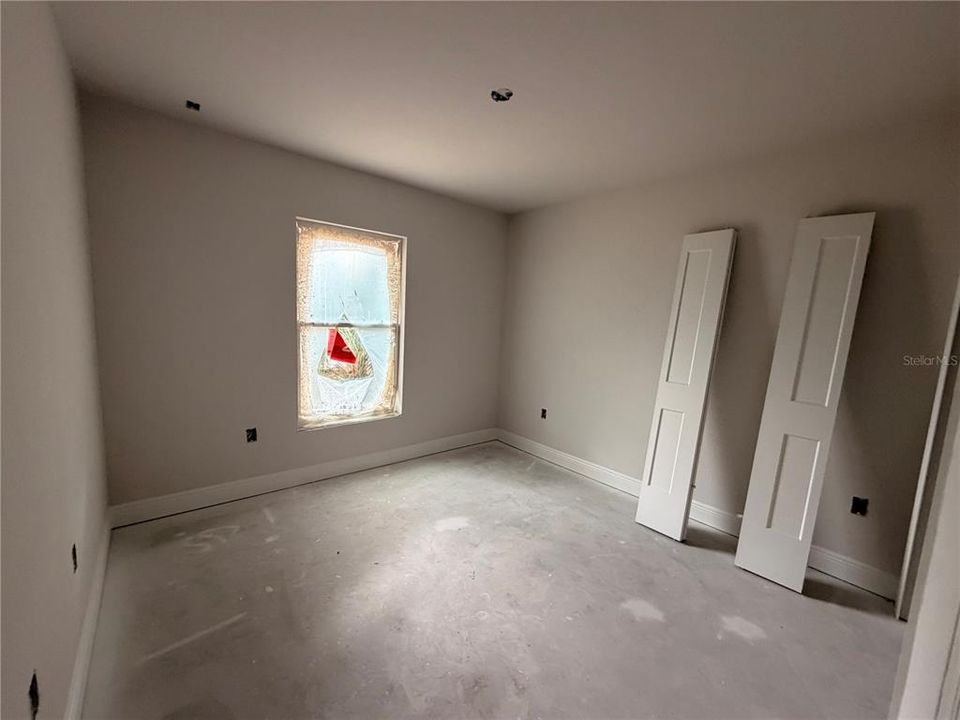 For Sale: $299,900 (3 beds, 2 baths, 1428 Square Feet)