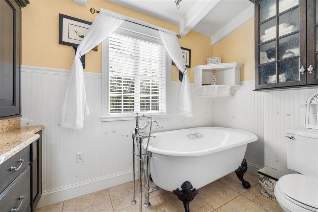 En Venta: $1,795,000 (3 camas, 3 baños, 2791 Pies cuadrados)