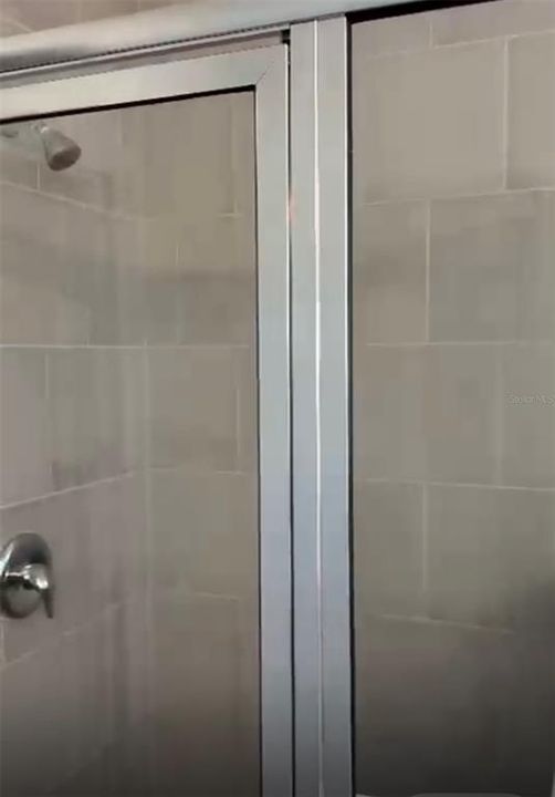 En Venta: $303,000 (4 camas, 2 baños, 1912 Pies cuadrados)