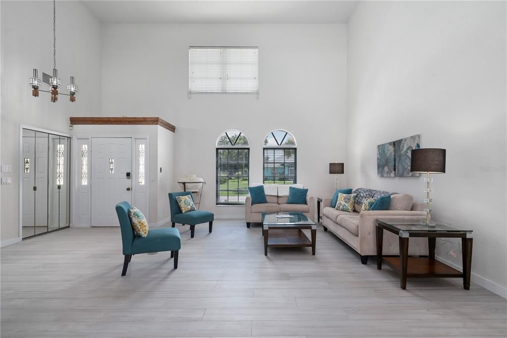 待售: $585,000 (3 贝兹, 3 浴室, 2493 平方英尺)