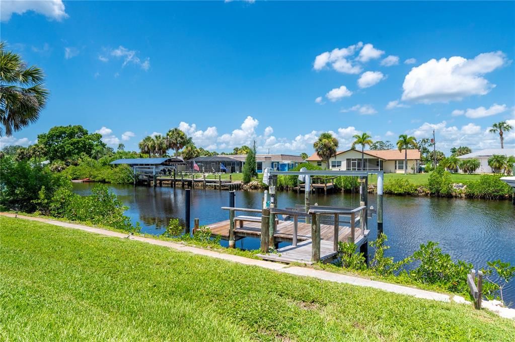 待售: $585,000 (3 贝兹, 3 浴室, 2493 平方英尺)