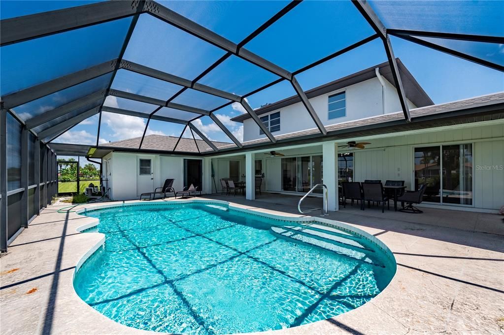 待售: $585,000 (3 贝兹, 3 浴室, 2493 平方英尺)