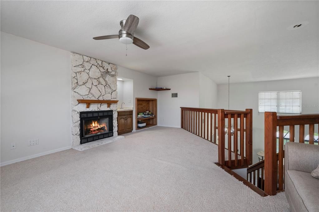 待售: $585,000 (3 贝兹, 3 浴室, 2493 平方英尺)