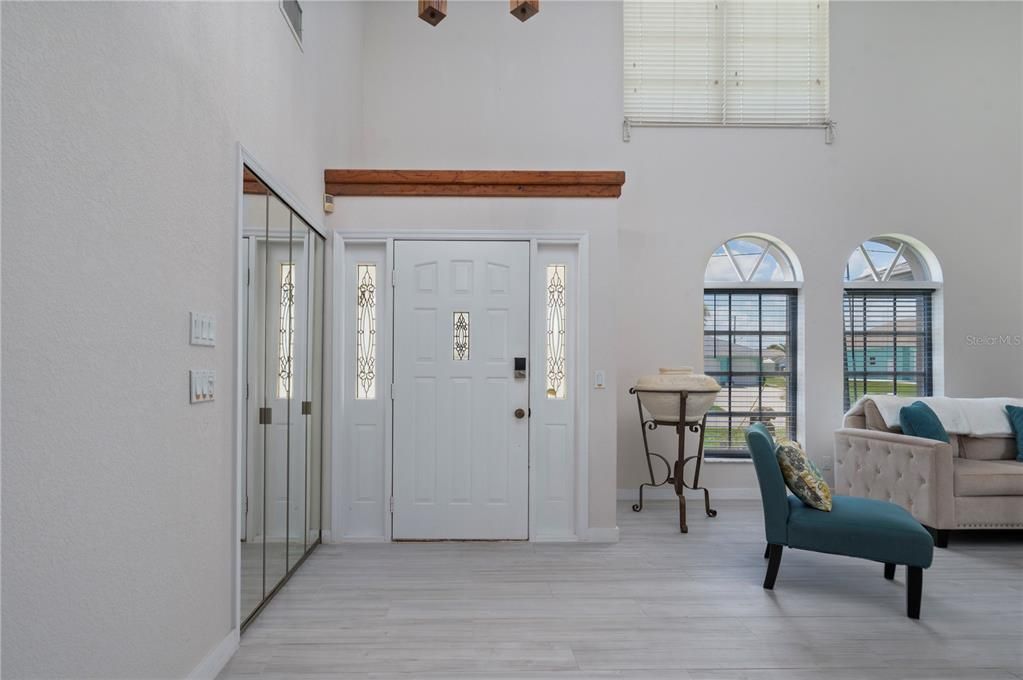 待售: $585,000 (3 贝兹, 3 浴室, 2493 平方英尺)