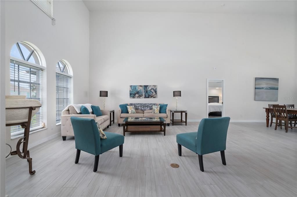 待售: $585,000 (3 贝兹, 3 浴室, 2493 平方英尺)