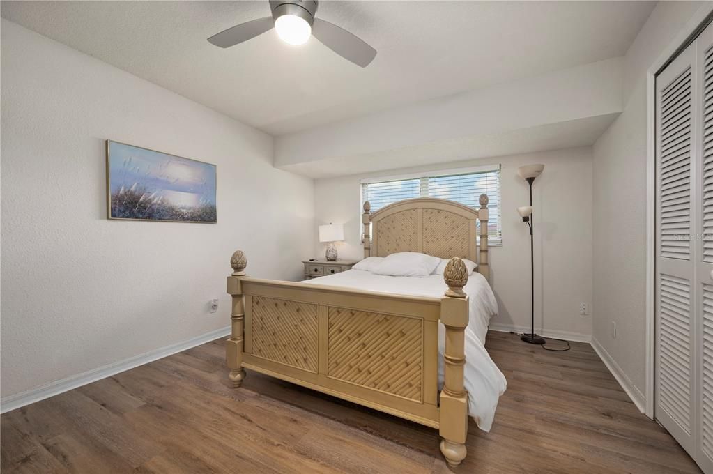 待售: $585,000 (3 贝兹, 3 浴室, 2493 平方英尺)