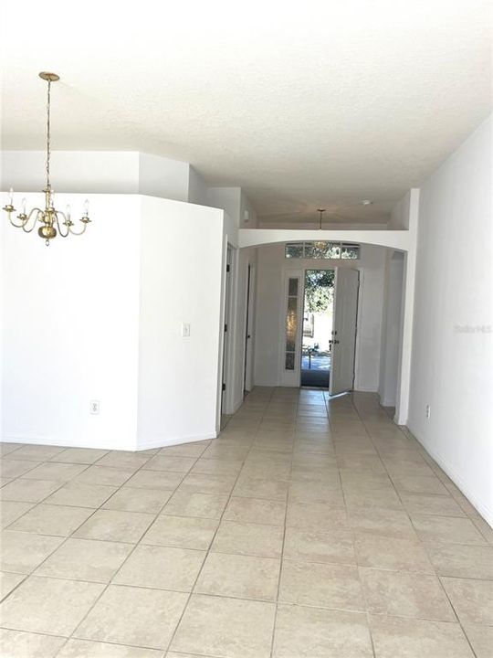 En Venta: $319,900 (3 camas, 2 baños, 1434 Pies cuadrados)