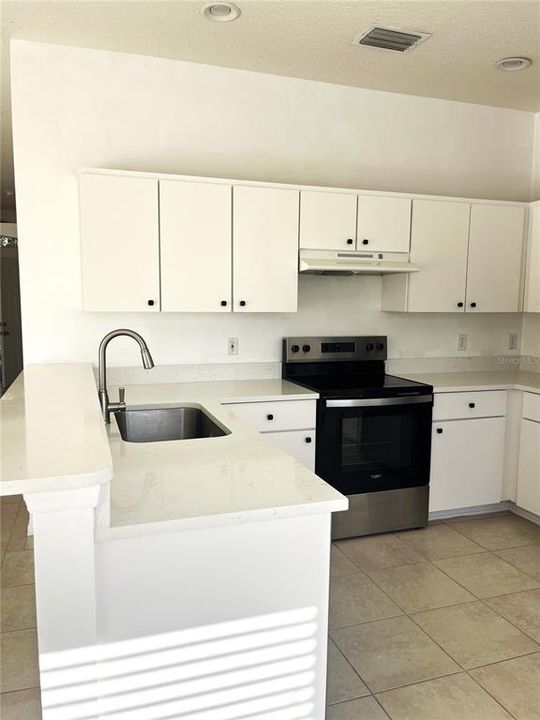 En Venta: $319,900 (3 camas, 2 baños, 1434 Pies cuadrados)