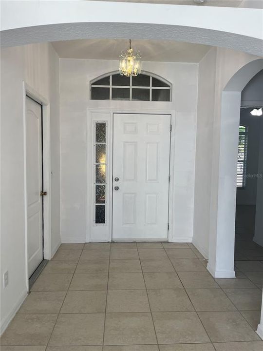 En Venta: $319,900 (3 camas, 2 baños, 1434 Pies cuadrados)