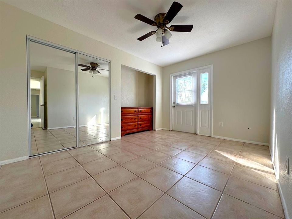 В аренду: $2,500 (3 спален, 2 ванн, 1090 Квадратных фут)