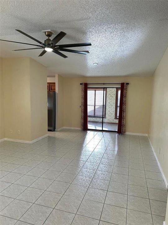 En Venta: $284,750 (2 camas, 2 baños, 1564 Pies cuadrados)