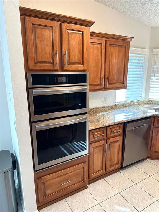 En Venta: $284,750 (2 camas, 2 baños, 1564 Pies cuadrados)