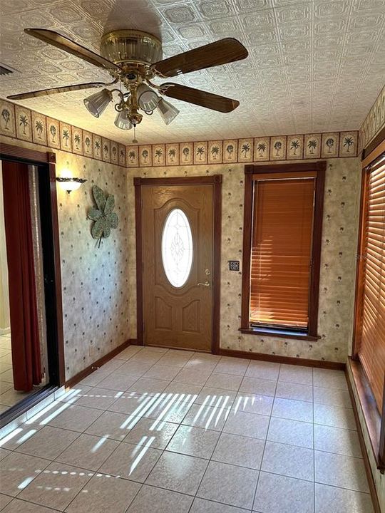 En Venta: $284,750 (2 camas, 2 baños, 1564 Pies cuadrados)