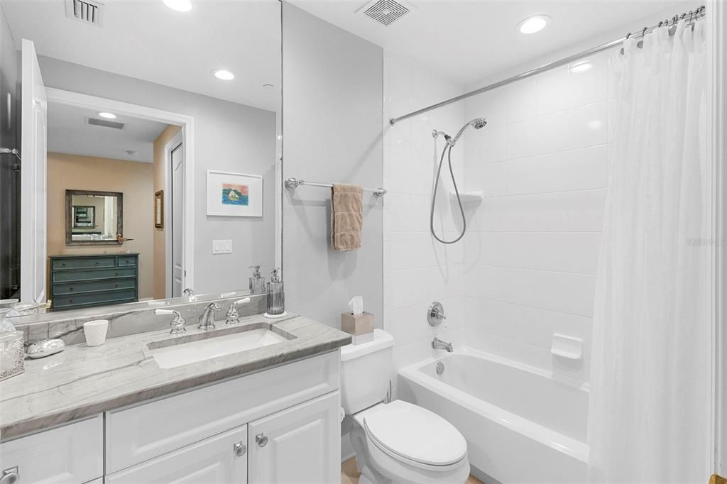 En Venta: $810,000 (2 camas, 2 baños, 1450 Pies cuadrados)