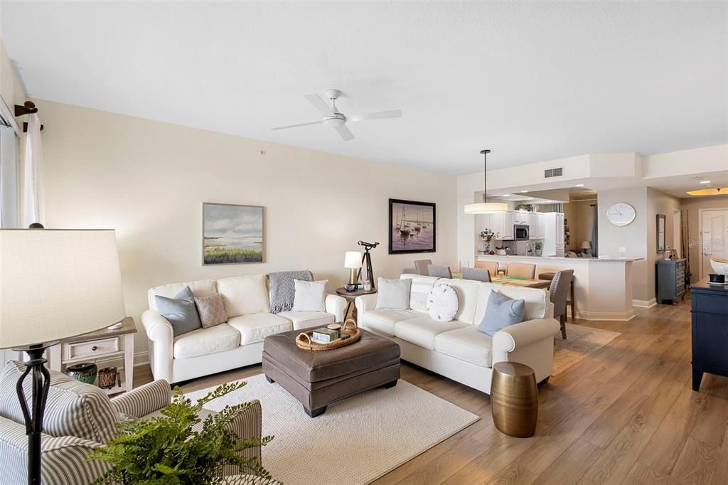 En Venta: $810,000 (2 camas, 2 baños, 1450 Pies cuadrados)