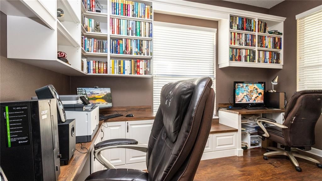 待售: $370,000 (3 贝兹, 2 浴室, 1942 平方英尺)